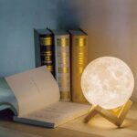 Ανάγλυφο Φωτιστικό Αφής – 3D Φεγγάρι - Image 3