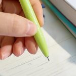 Ball Point Pen 0.7mm Blue Ink - Deli - Image 3