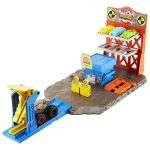 Hot Wheels Monster Trucks Blast Station Playset with Demo Derby - Image 4