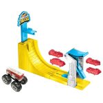 Hot Wheels Monster Trucks Big Air Breakout Playset - Image 2