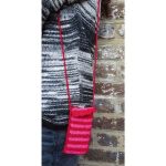 Crochet Suitcase - Buttonbag - Image 6