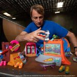 Hot Wheels Skate Amusement Park Set με Tony Hawk Fingerboard - Image 3