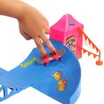 Hot Wheels Skate Amusement Park Set με Tony Hawk Fingerboard - Image 8